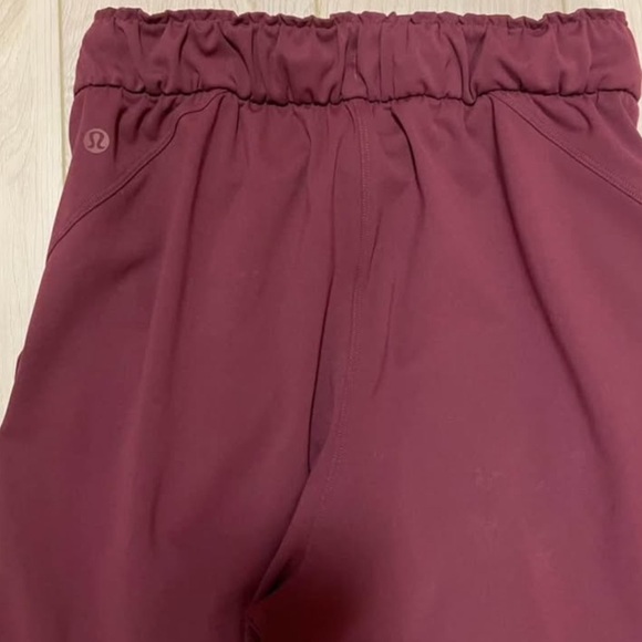 Luxtreme Lululemon Stretch High-Rise Jogger *Full Length Red Merlot size 4 - Picture 2 of 5